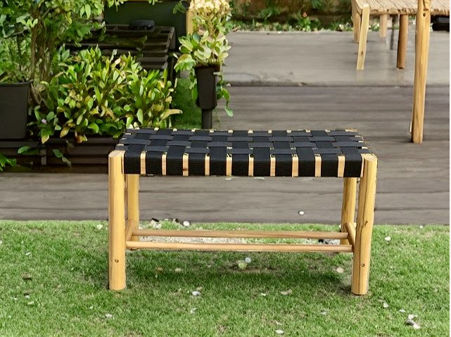 NOOKA BÆNK MED SORT SÆDE