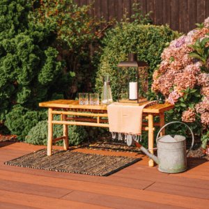 Nooka bambusbænk med plaid - indendørs brug