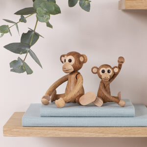 Træfigurer aber i FSC træ fra Spring Copenhagen