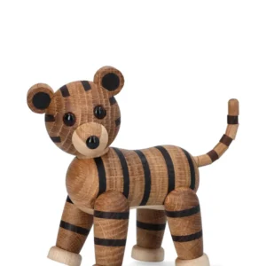 Dekorativ tiger i FSC-certificeret træ med bevægelige led, designet af Chresten Sommer.